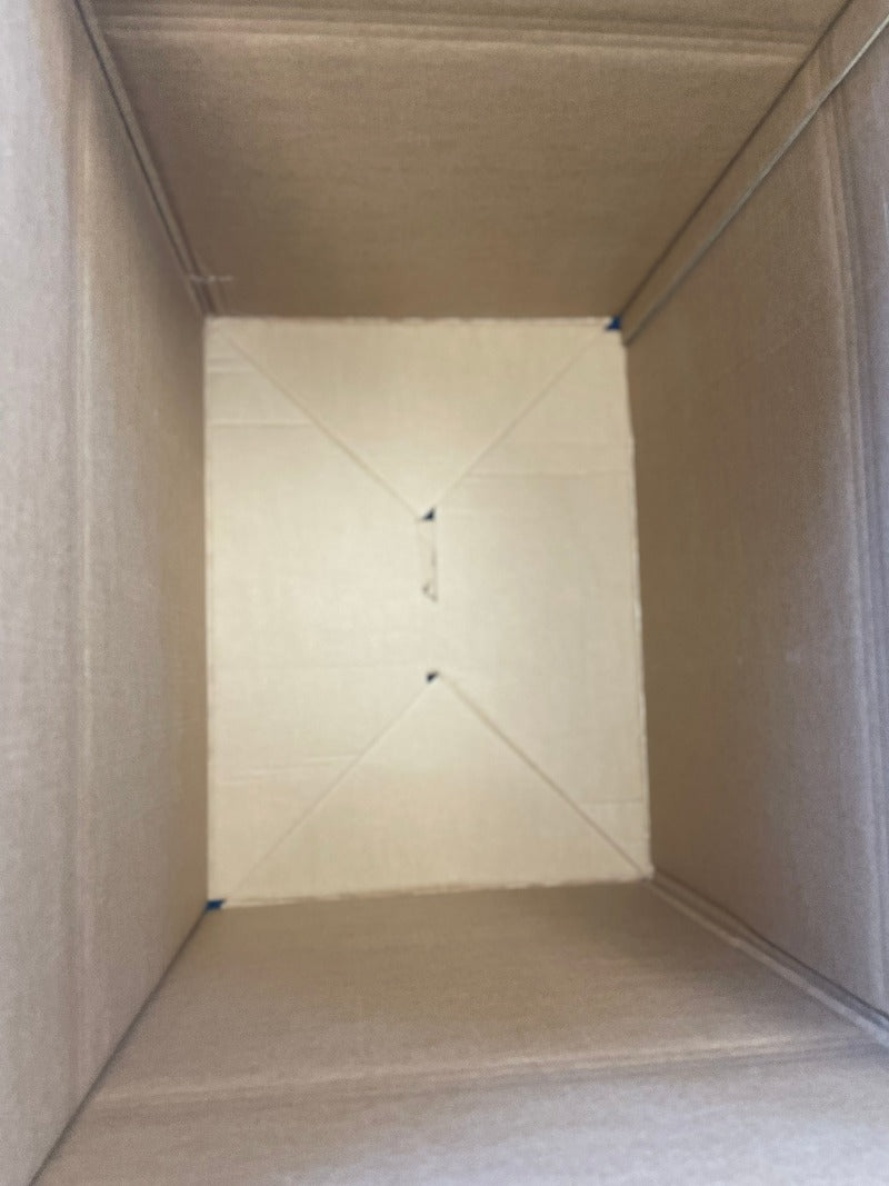 inside the triple wall box looking at the base