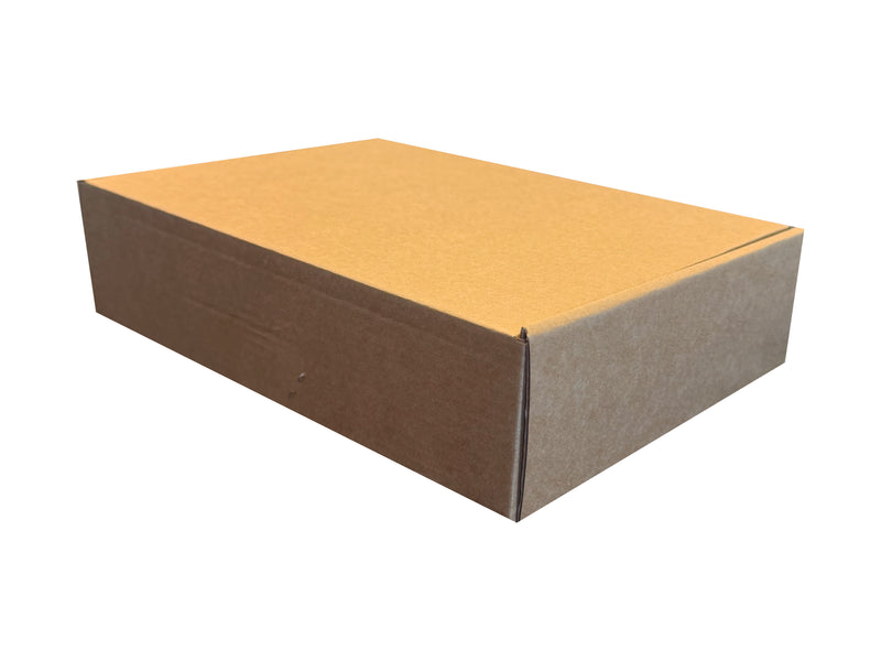 Cardboard box sealed, measuring 226mm x 161mm x 55mm on a white background 