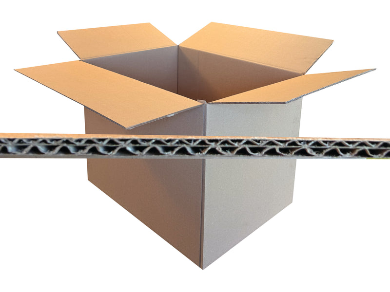 Open cardboard box with a white background, measuring 524mm x 386mm x 400mm