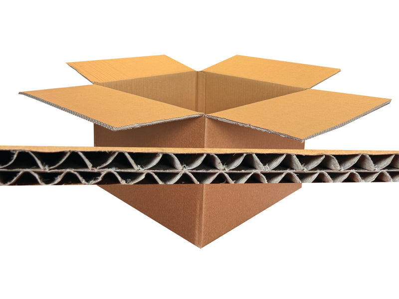 Removals packing box measuring 350mm x 345mm x 238mm