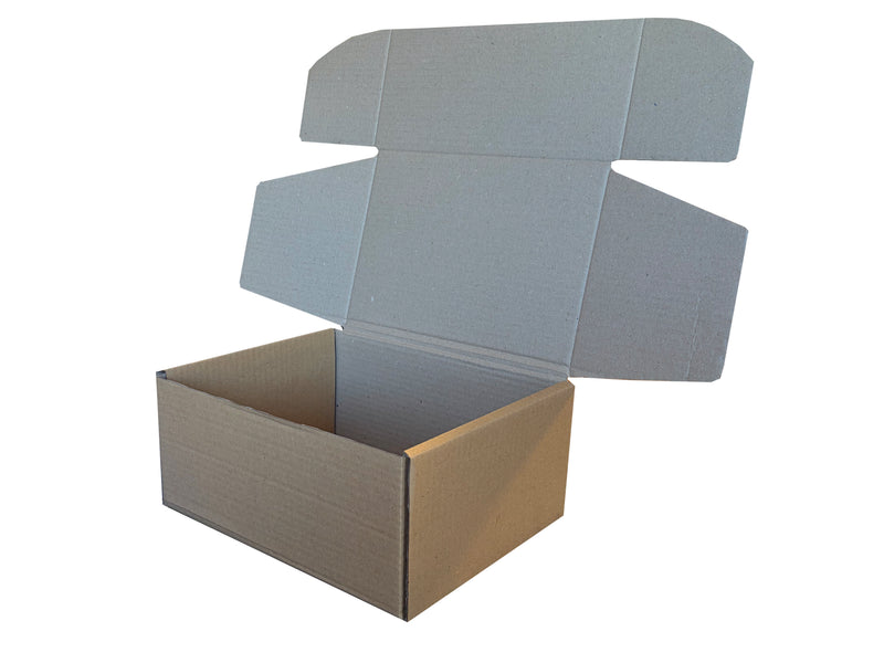 A die-cut cardboard box measuring 253mm x 207mm x 126mm