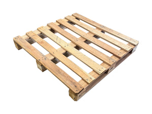 wooden pallets without CP3 stamp
