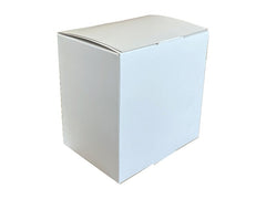 white cake boxes with close tab